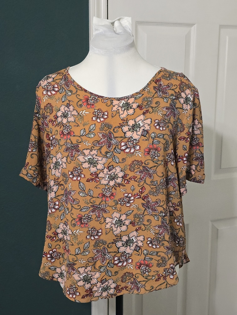 Sweet Rain Mustard Floral Boho Blouse Top Short Sleeve Size Large Romantic